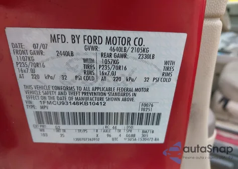 2008 Ford Escape Xlt z USA, uszkodzony, nr VIN 1FMCU93148KB10412